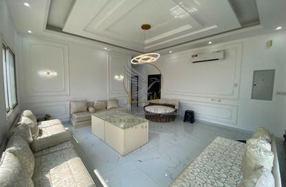 Villa - 5 - 7 for rent in Al Zaheya Gardens - Al Zahya - Ajman