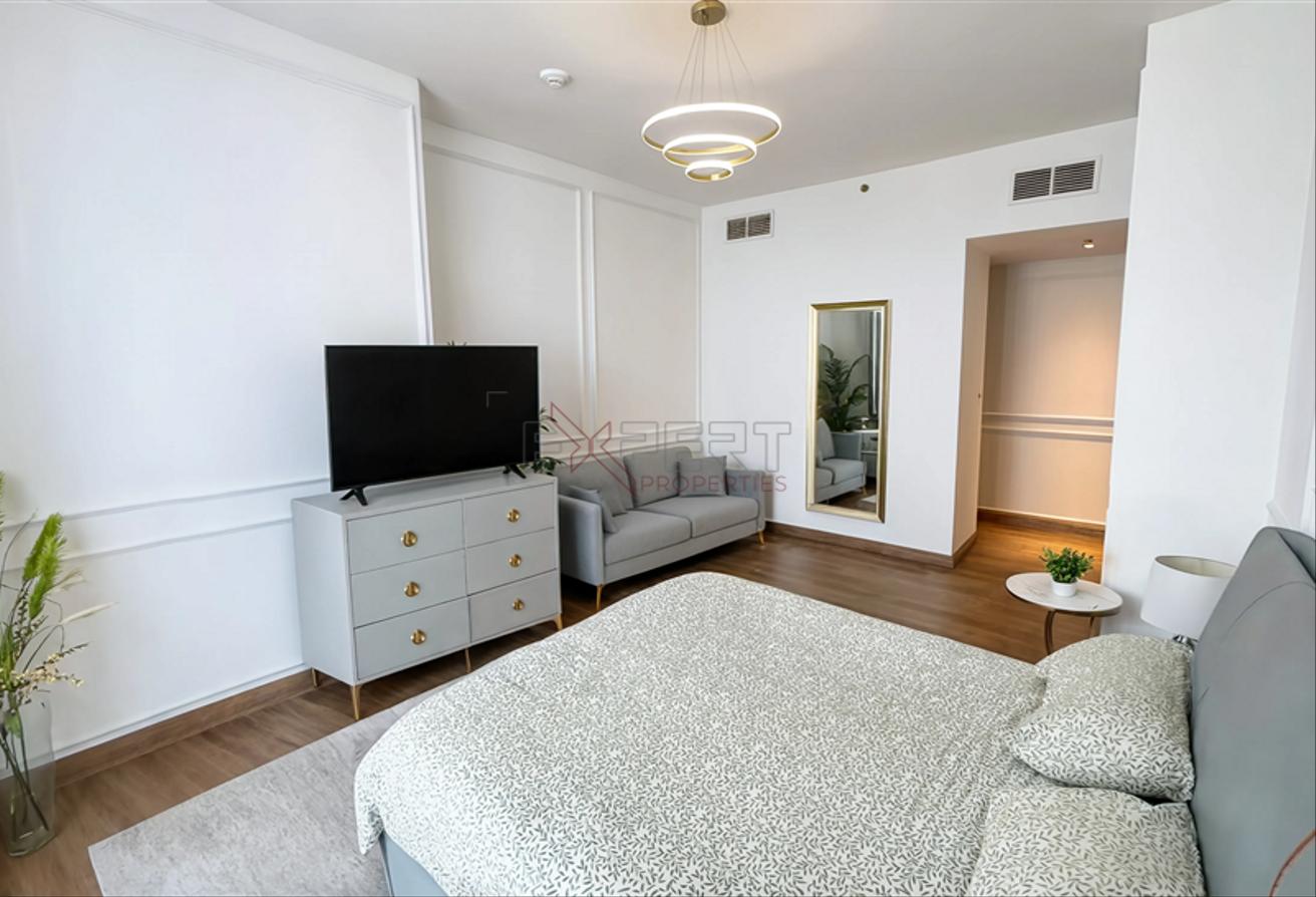 Fully Furnished | Open Canal Views | High Floor photo 5