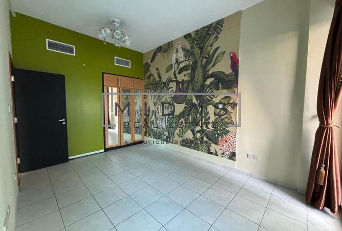 60127870 - Property Main Image