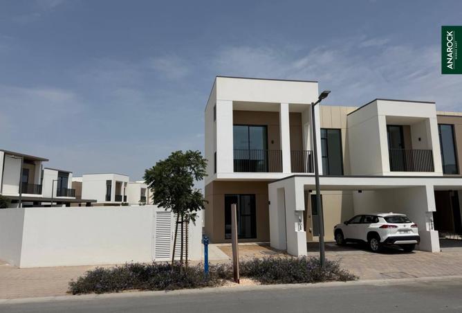 87878599 - Property Main Image