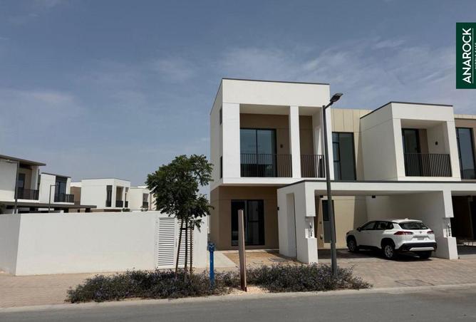 87878599 - Property Main Image