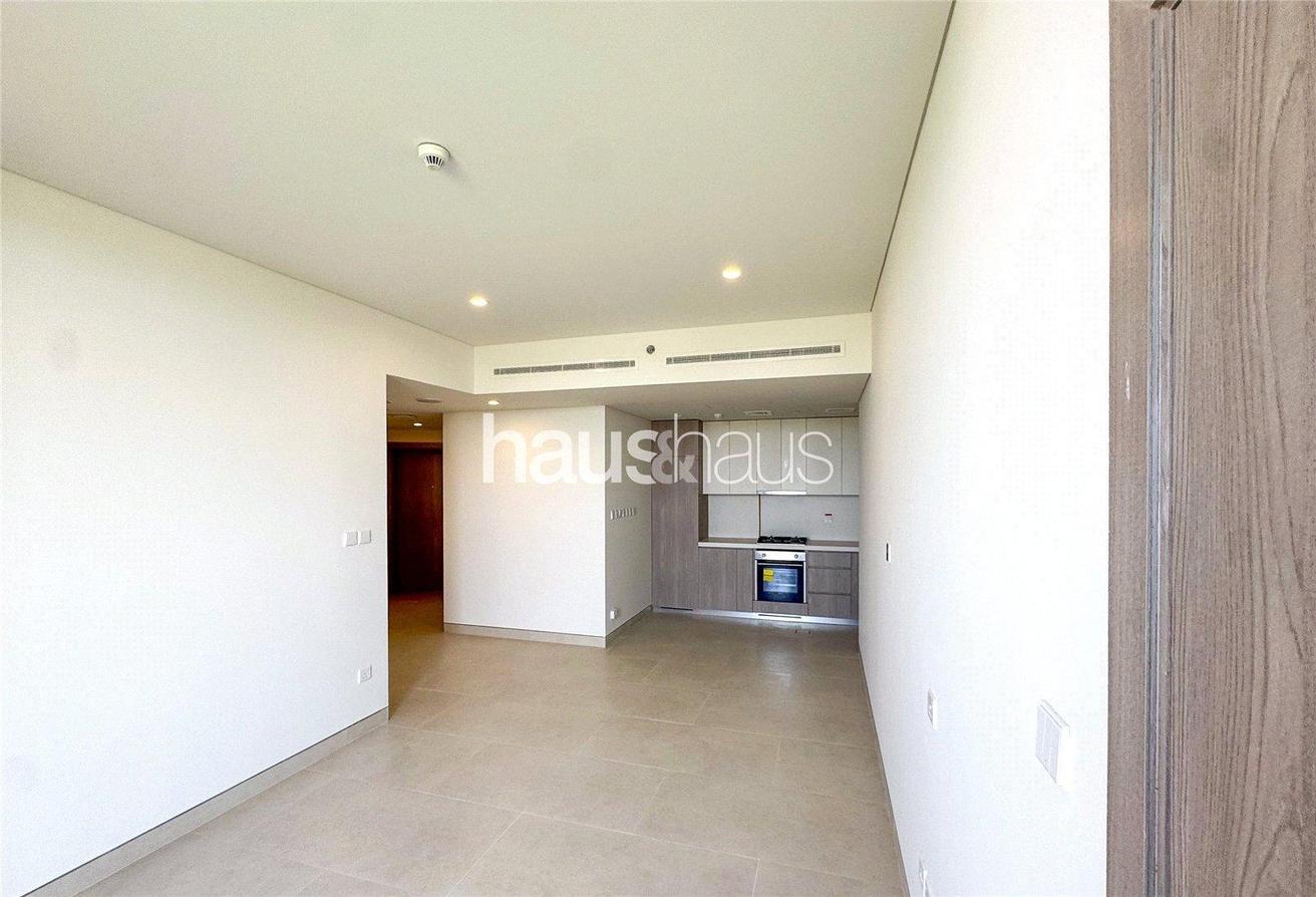 Golf Course View | Brand New | Vacant Now photo 3