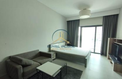 Apartment - Studio - 1 Bathroom for rent in SOL Avenue - Business Bay - Dubai