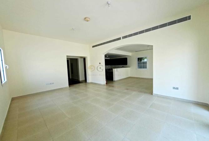 132513773 - Property Image 2