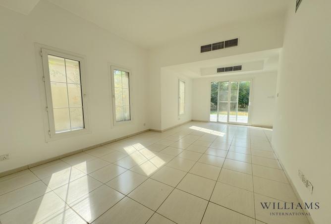 54387464 - صورة العقار 3