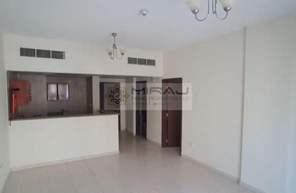 Apartment - 1 Bedroom - 2 Bathrooms for sale in Building IC1-EMR-12 - Emirates Cluster - International City - Dubai