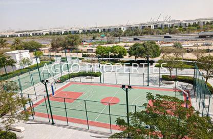 Apartment - 2 Bedrooms - 2 Bathrooms for sale in Zahra Breeze Apartments 4A - Zahra Breeze Apartments 4 - Zahra Breeze Apartments - Town Square - Dubai