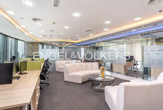 152383300 - Property Image 3