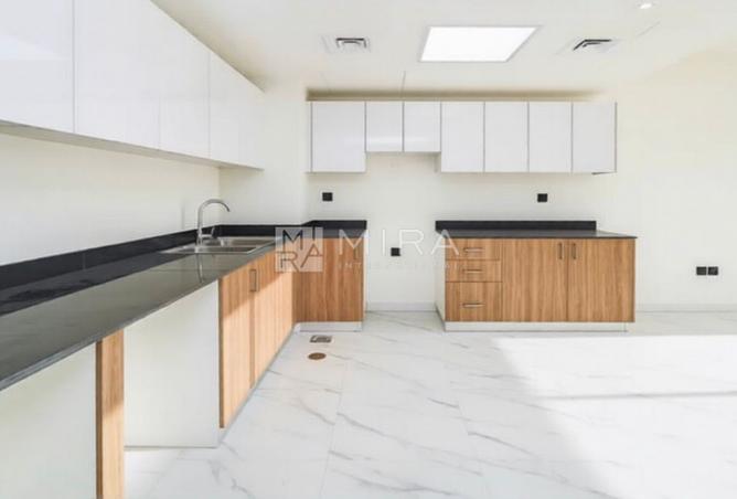 67453384 - صورة العقار 2