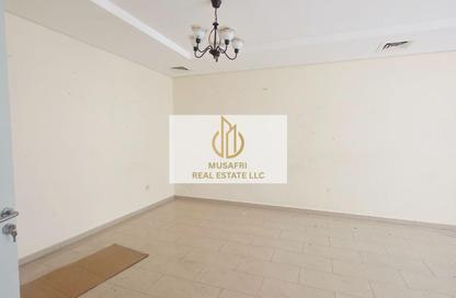 Apartment - 2 Bedrooms - 3 Bathrooms for rent in Al Hafeet Tower 7 - Al Nahda - Sharjah