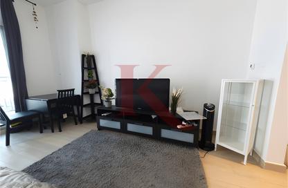 Apartment - Studio - 1 Bathroom for rent in Waters Edge - Yas Island - Abu Dhabi