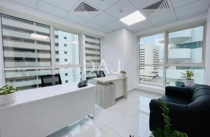 Office Space - Studio - 1 Bathroom for rent in Aspin Tower - Sheikh Zayed Road - Dubai