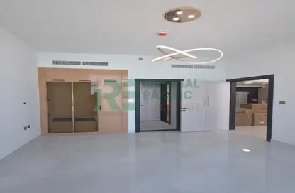 شقة - غرفة نوم - 1 حمام للايجار في سكايز من دانوب - ارجان - دبي