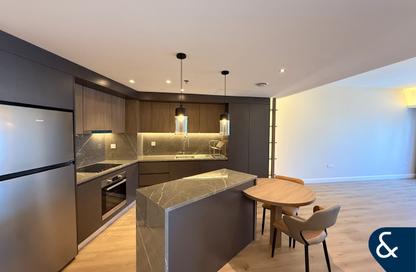 Apartment - 1 Bedroom - 2 Bathrooms for rent in Park Tower A - Park Towers - DIFC - Dubai