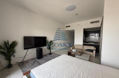 Apartment - Studio - 1 Bathroom for rent in Golden Dream Tower 1 - District 18 - Jumeirah Village Circle - Dubai