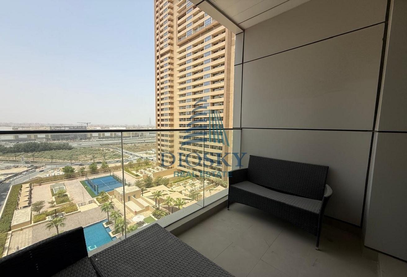 High Floor | Near to Exit | Spacious Layout photo 10