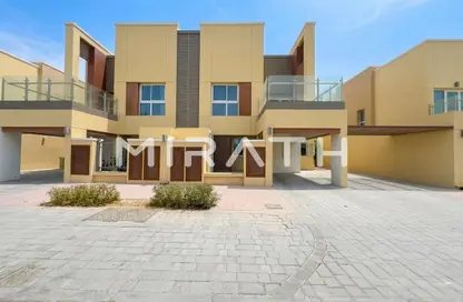 Villa - 3 Bedrooms - 4 Bathrooms for rent in Villa Lantana 2 - Villa Lantana - Dubai Science Park - Dubai