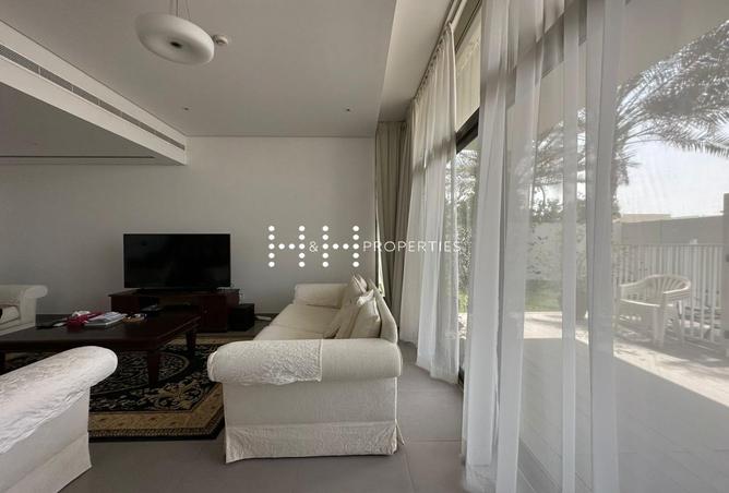 53174587 - Property Image 3