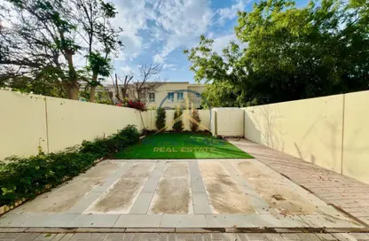 فيلا - 2 غرف نوم - 3 حمامات للايجار في الينابيع 6 - الينابيع - دبي