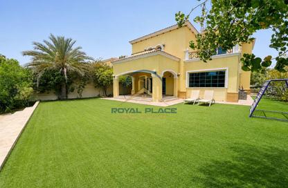Villa - 4 Bedrooms - 5 Bathrooms for rent in District 4 - Jumeirah Park - Dubai Villa - 4 Bedrooms - 5 Bathrooms for rent in District 4 - Jumeirah Park - Dubai