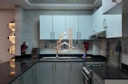 Apartment - 3 Bedrooms - 4 Bathrooms for sale in Paradise View 1 - Majan - Dubai Land - Dubai