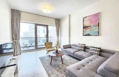 Apartment - 2 Bedrooms - 2 Bathrooms for rent in Al Waleed Garden - Al Jaddaf - Dubai