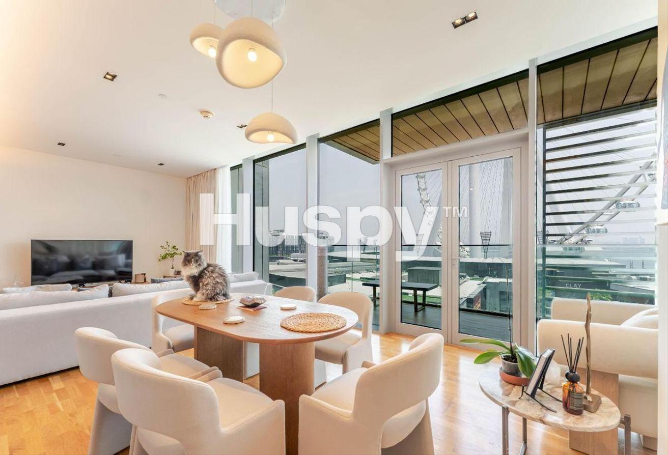 Corner Unit | Upgraded | Vacant photo 5