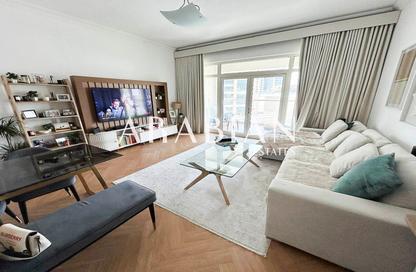 Apartment - 2 Bedrooms - 3 Bathrooms for sale in Al Habool - Shoreline Apartments - Palm Jumeirah - Dubai