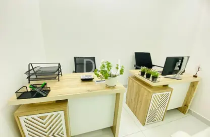 Office Space - 1 Bedroom - 1 Bathroom for rent in Red Avenue - Al Garhoud - Dubai Office Space - 1 Bedroom - 1 Bathroom for rent in Red Avenue - Al Garhoud - Dubai