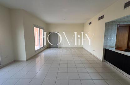 Apartment - 2 - 3 for rent in Rose 2 - Emirates Gardens 1 - District 13 - Jumeirah Village Circle - Dubai
