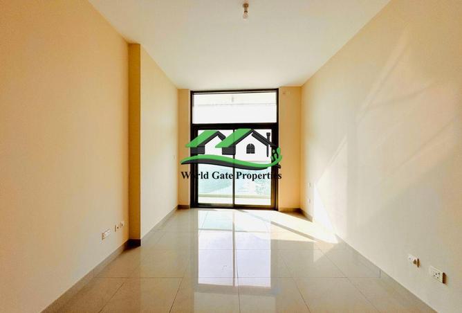 74233203 - صورة العقار 3