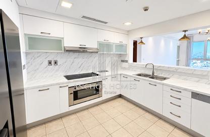 Apartment - 3 - 5 for rent in Marina Residences 6 - Marina Residences - Palm Jumeirah - Dubai