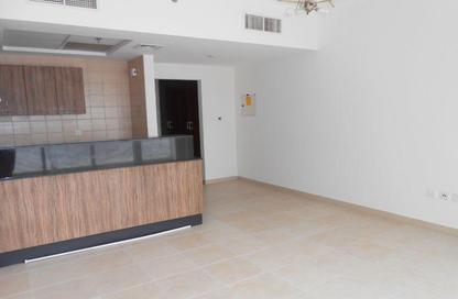 Apartment - Studio - 1 Bathroom for rent in Burj Al Nujoom - Downtown Dubai - Dubai