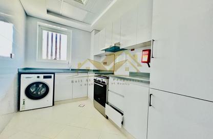 Apartment - 1 Bedroom - 2 Bathrooms for rent in Jumeirah Garden City - Al Satwa - Dubai