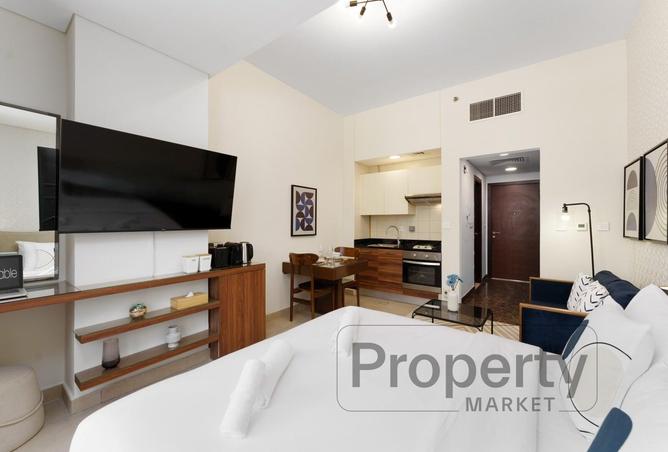 100842482 - Property Image 3