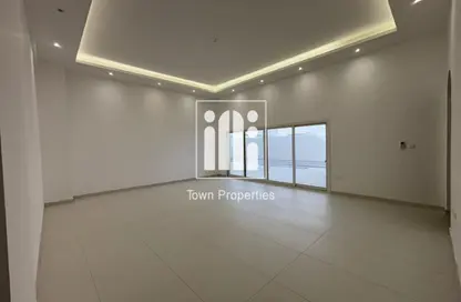 فيلا - 5 غرف نوم - 7 حمامات للايجار في مدينة الرياض - أبوظبي