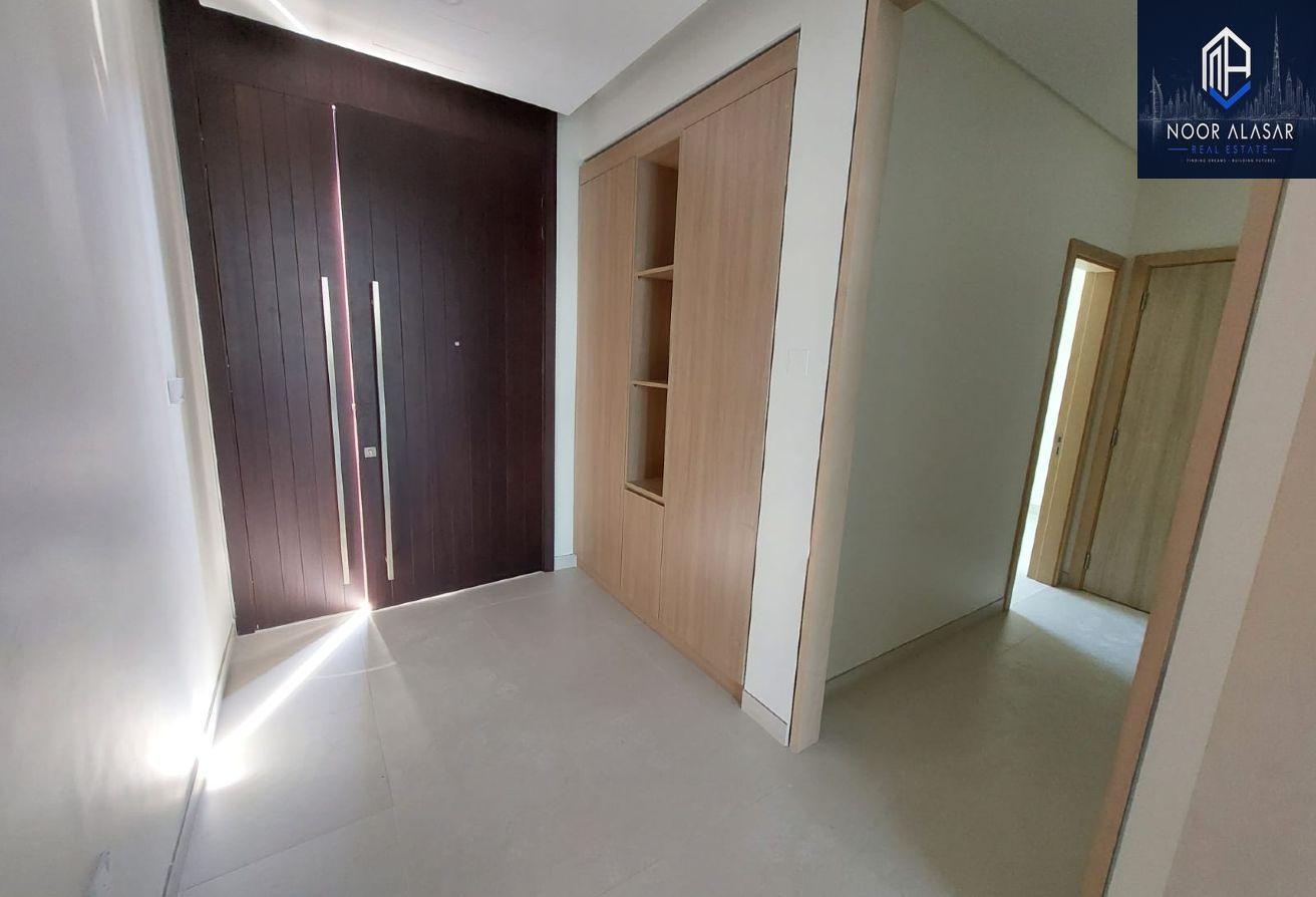 Massive 3BR space | Available | Family community photo 15