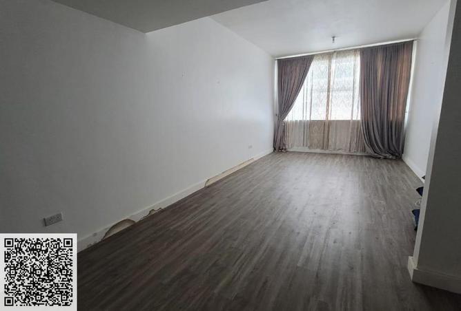 90079421 - Property Image 3
