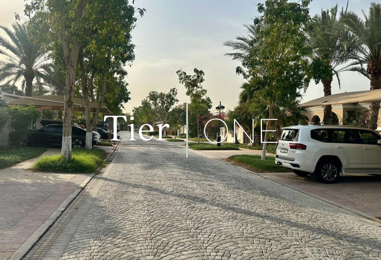Unfurnished| Prime Neighborhood| available now photo 11