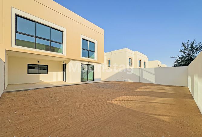 16000299 - Property Image 2