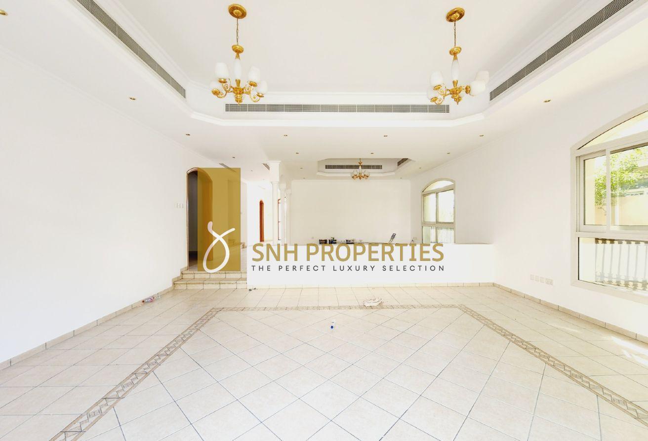 PRIVATE SWIMMING POOL | WITH MAID ROOM + STOREROOM photo 4