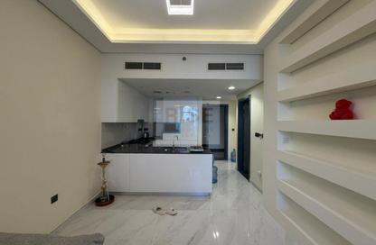 Apartment - 2 Bedrooms - 4 Bathrooms for sale in Samana Golf Avenue - Dubai Studio City - Dubai Apartment - 2 Bedrooms - 4 Bathrooms for sale in Samana Golf Avenue - Dubai Studio City - Dubai