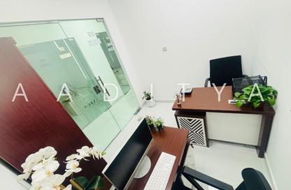 Office Space - Studio - 1 Bathroom for rent in Red Avenue - Al Garhoud - Dubai