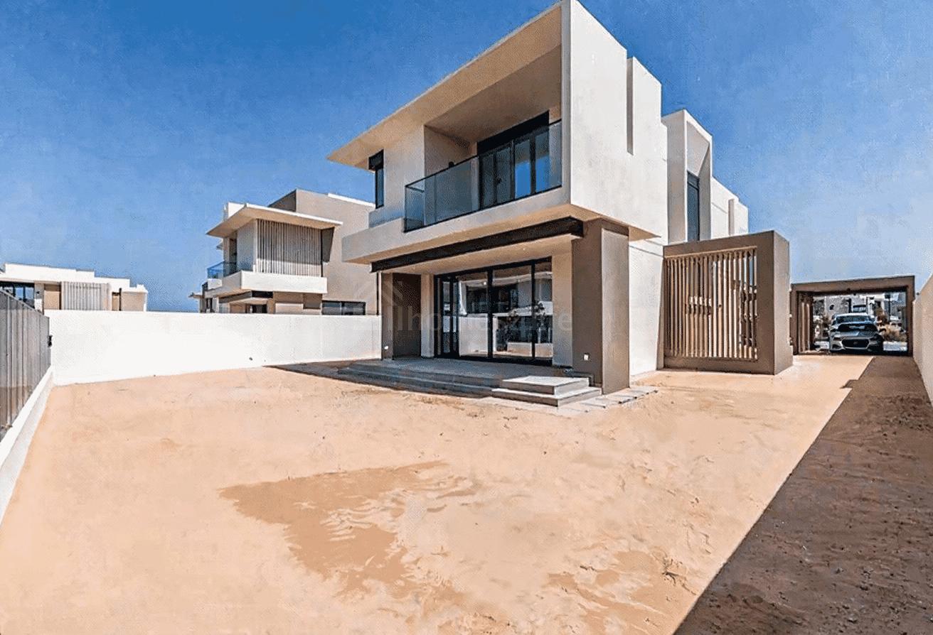 Luxury 5BR Villa | Private Garden | Premium photo 4