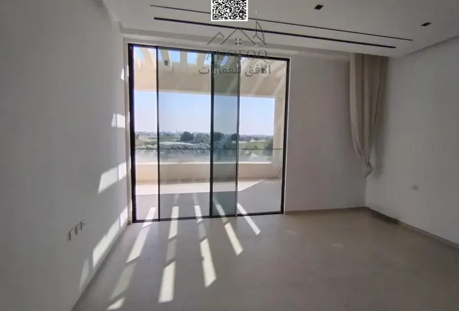 152815509 - Property Image 2