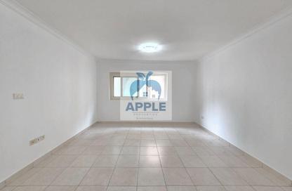 Apartment - Studio - 2 Bathrooms for rent in Muwaileh 3 Building - Muwaileh - Sharjah