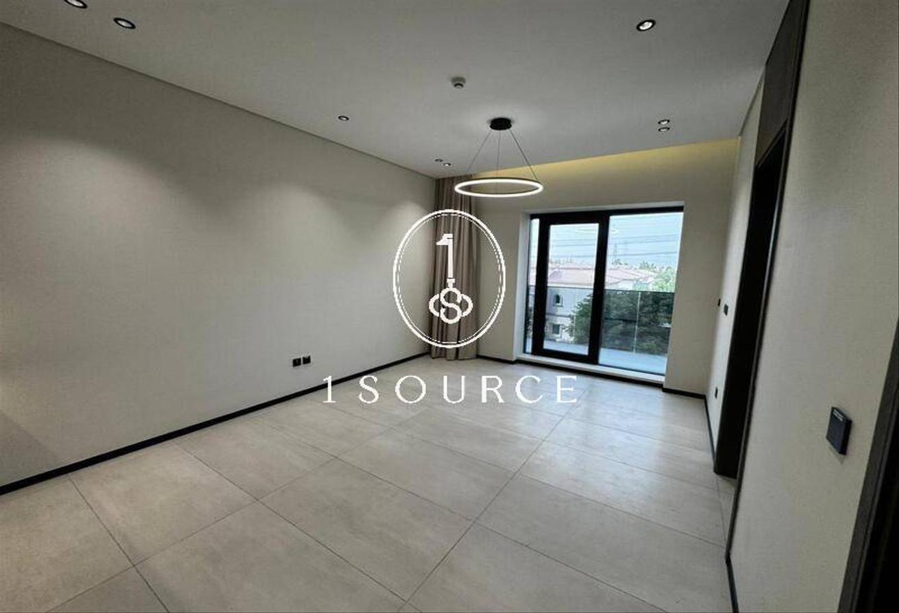1bedroom + Study | Villa View | Available Now photo 4