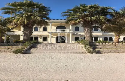 Villa - 6 Bedrooms - 6 Bathrooms for rent in Signature Villas Frond A - Signature Villas - Palm Jumeirah - Dubai