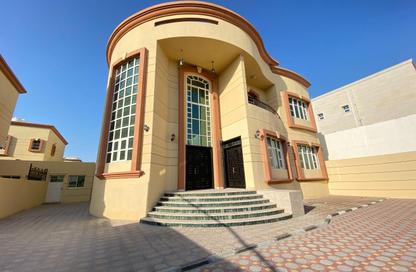Villa - 4 Bedrooms - 7 Bathrooms for rent in Mohamed Bin Zayed Centre - Mohamed Bin Zayed City - Abu Dhabi