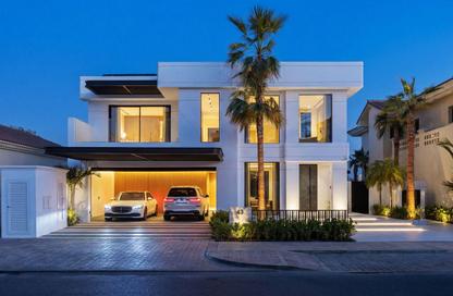 Villa - 4 Bedrooms - 6 Bathrooms for sale in Garden Homes Frond E - Garden Homes - Palm Jumeirah - Dubai